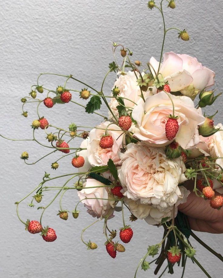 Serenity Whisper Gentle Lavender Posy